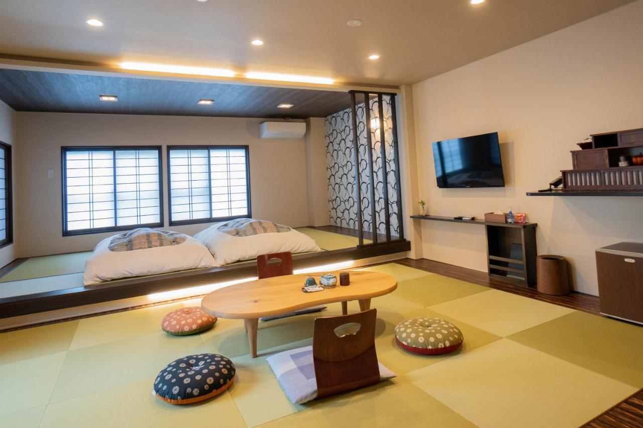 โอยะโดะ เอะอิตะโระ Hotel ทาคายาม่า ภายนอก รูปภาพ
